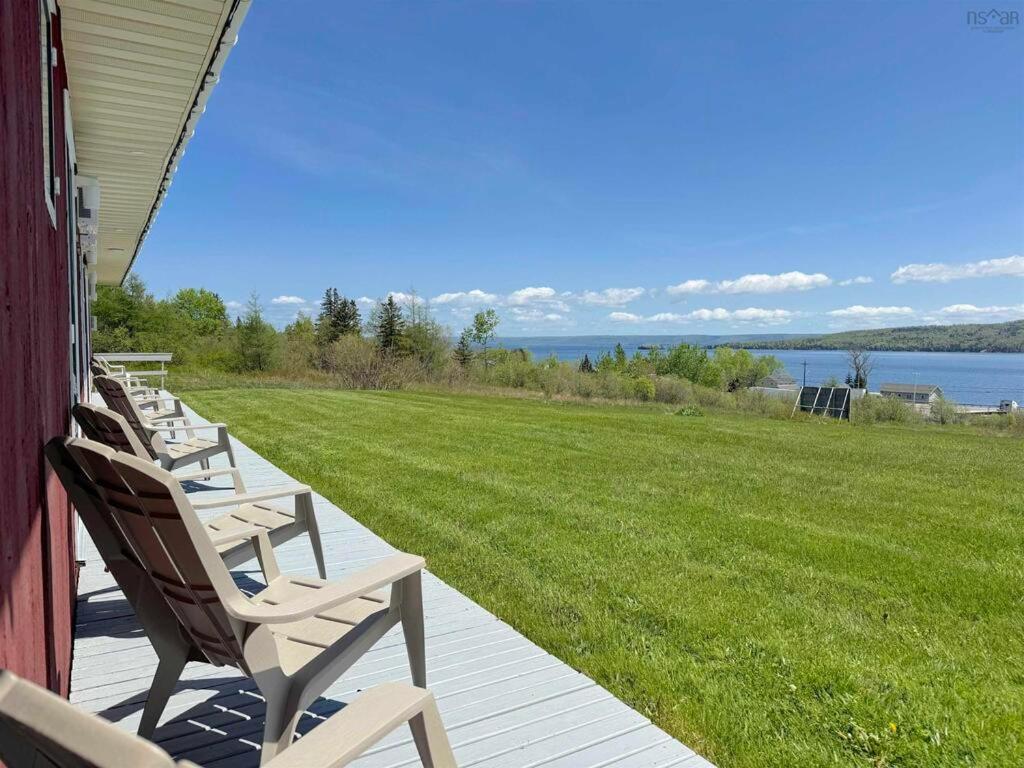 Baddeck Inn Exterior photo