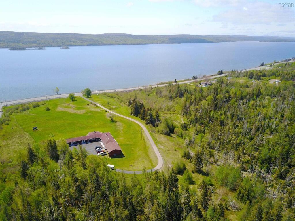 Baddeck Inn Exterior photo